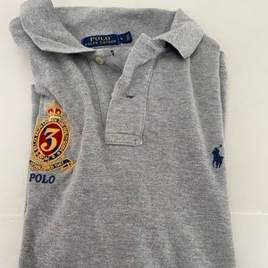 Men’s gray Ralph Lauren polo classic fit size large
